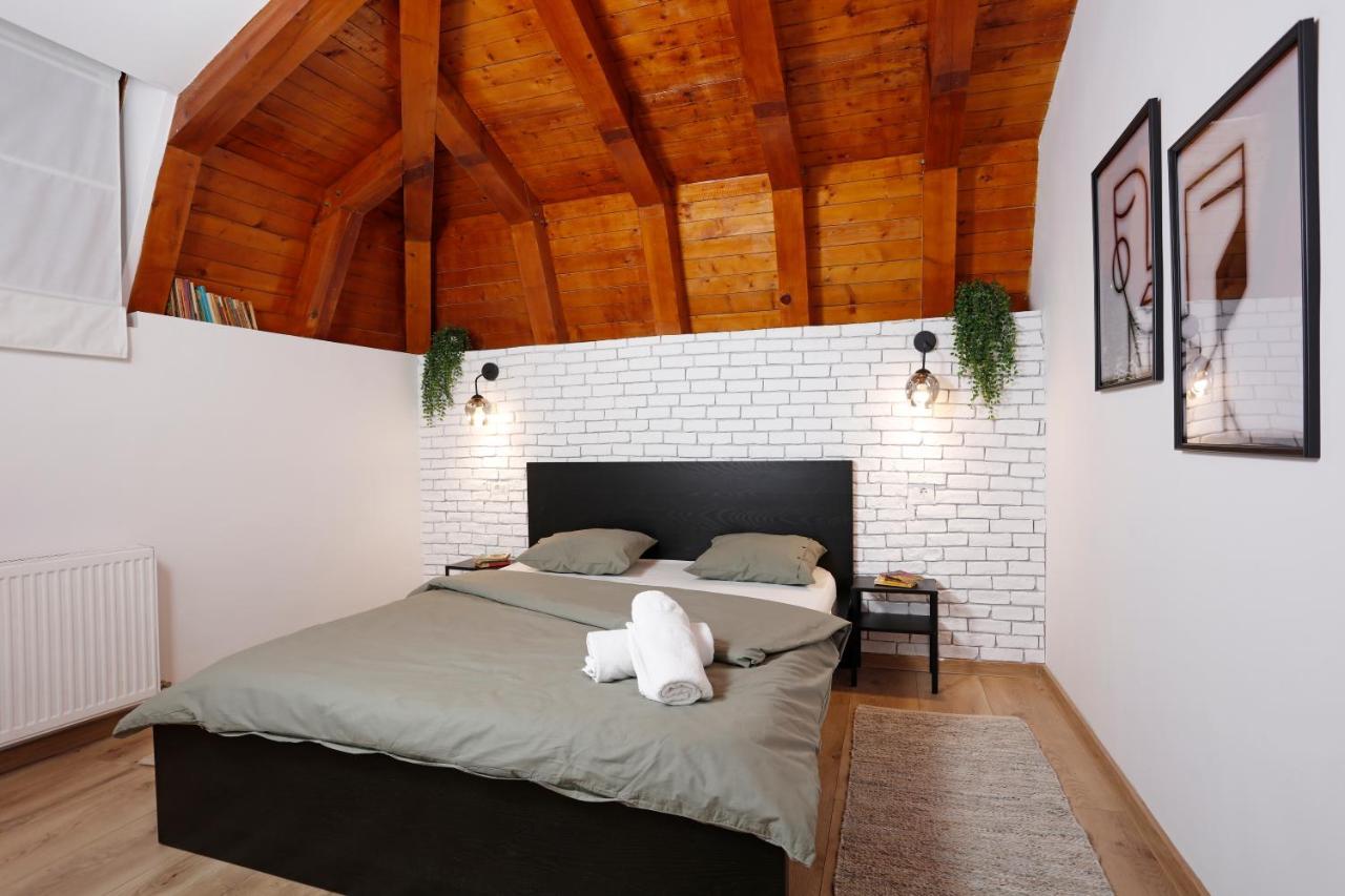 One Love Central Cottage Бухарест Экстерьер фото